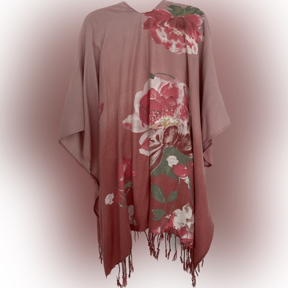 Pink ruana wrap with arm holes. - Picture 2 of 2